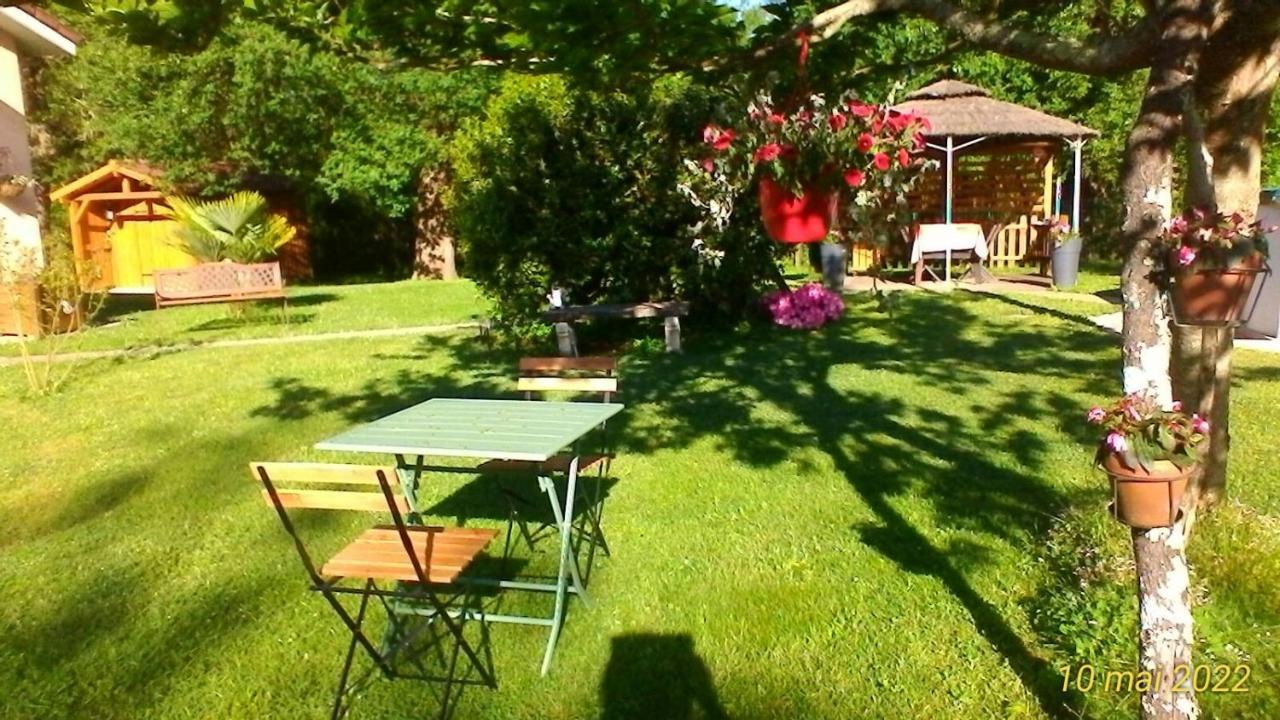 Le Clos Des Palombes Wifi Climatisation 圣皮埃尔杜山 外观 照片